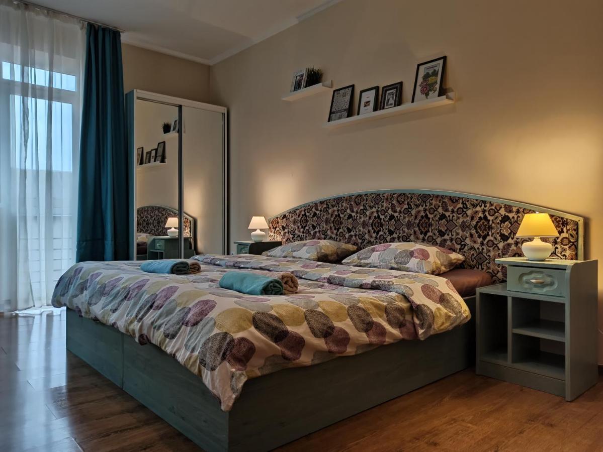 Vip Apartments In The Centre ムカチェヴォ エクステリア 写真